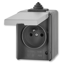 5518-2929 S ABB Praktik zásuvka s víčkem IP44 šedá