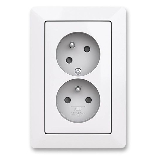 ZONI 5513T-C02157 500  Zásuvka dvojnásobná bílá s natočenou dutinou 1