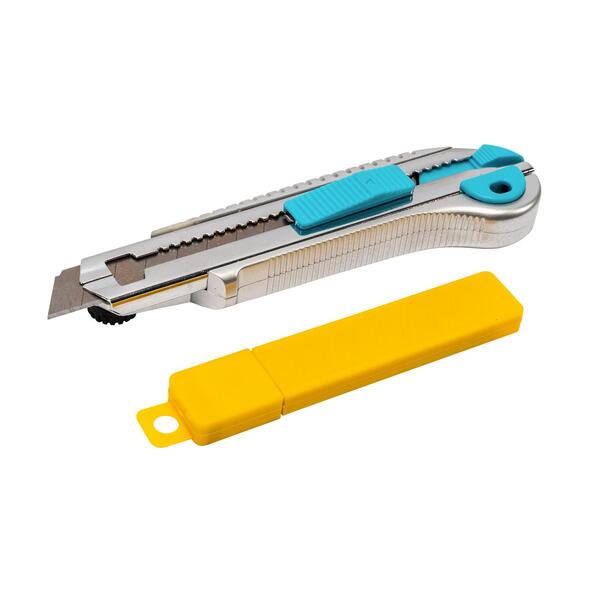 Nůž ulam. 18mm + zásobník 10ks C60 1