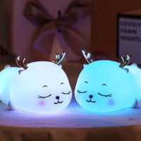 Noční světlo SUPERFIRE L07 Little Elk 2