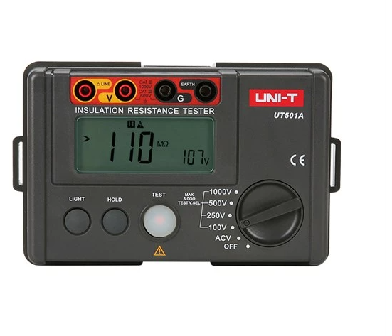 Tester izolačního odporu UNI-T UT501A Tester izolačního odporu UNI-T UT501A 1