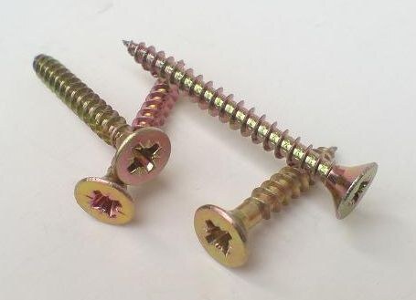 Vrut zapuštěná hlava 3.0 x 45, balení 100ks 1